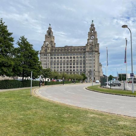 Liverpool City Princes Dock Apartment Екстер'єр фото